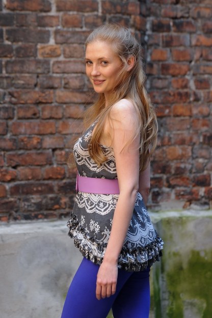 Paulina Chapko zagra Kasię Chudziszewską, 17-letnią córkę Loli (Dorota Segda) i Chudego (Cezary Żak), czyli głównych bohaterów serialu „Chudy i jego ludzie”. 