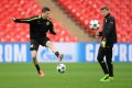 Piłkarze Borussii i Bayernu trenowali na Wembley. Galeria