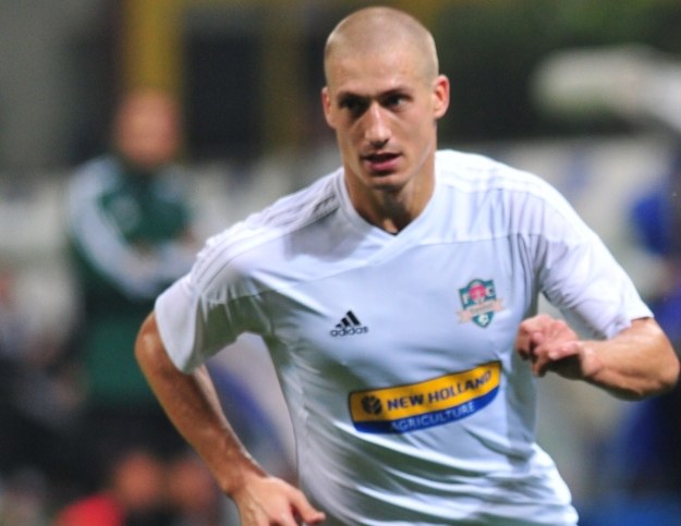 http://i.iplsc.com/piotr-celeban-w-barwach-fc-vaslui/0001R2WZUW0BL09A-C116-F4.jpg