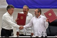 Podpisano porozumienie kończące wojnę domową w Kolumbii
