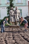 Pomnik Lecha i Marii Kaczyńskich 