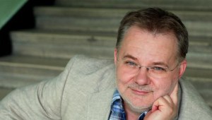 Porozmawiaj z prof. Zbigniewem Izdebskim na czacie!
