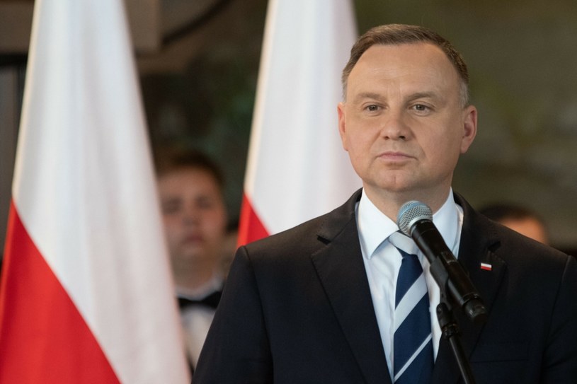 Ustawa o Sądzie Najwyższym z podpisem prezydenta Andrzeja Dudy