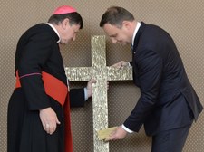 Prezydent przekazał krzyż pamięci pomordowanych Polaków