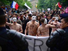 Protest przeciwko małżeństwom homoseksualnym we Francji
