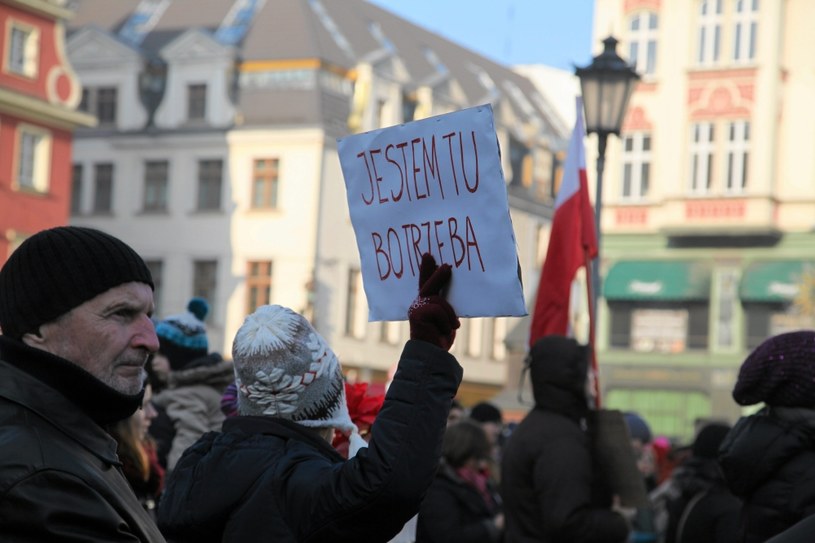 Awantura w Sejmie protesty w stolicy RELACJA NA ŻYWO fakty interia pl