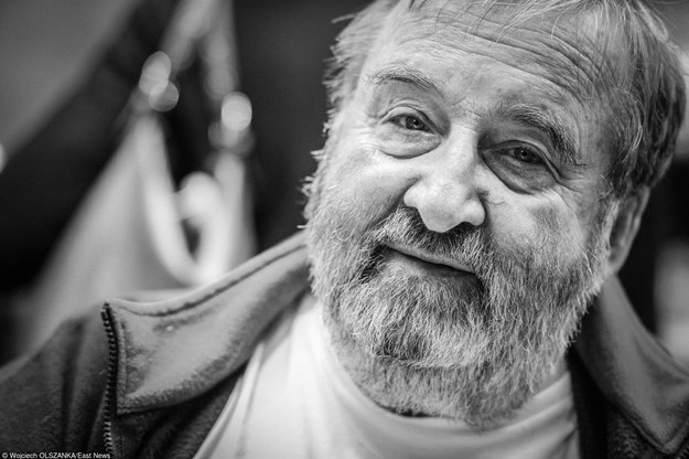 Krzysztof Kowalewski: Nie wiedziałem, kim jestem Przez lata nie wiedział, że jest Żydem. "Matka miala dobry wygląd - blond włosy i niebieskie oczy, więc nigdy nawet o tym nie pomyślałem. A ona ukrywała to przede mną, żeby mnie chronić" /Olszanka /East News