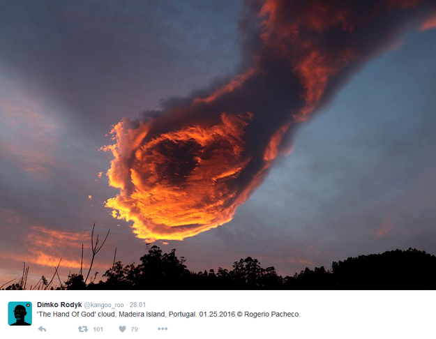 "Ręka Boga" nad portugalską wyspa /Twitter