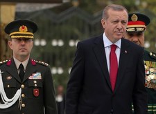 Reuters: Myśliwce puczystów miały Erdogana na muszce, jednak nie strzeliły