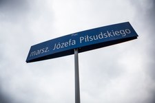 RMF: Zablokują pomnik przy Placu Piłsudskiego?