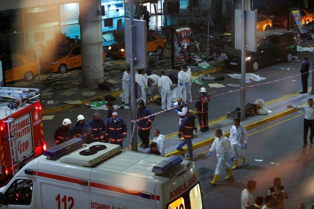 Rośnie liczba zabitych w Stambule /Murad Sezer /Agencja FORUM