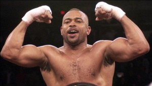 Roy Jones junior w środę przyleci do Polski