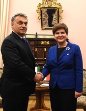 Rozmowa premier Szydło z Viktorem Orbanem