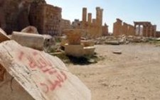 Ruiny Palmiry po odbiciu z rąk Państwa Islamskiego 