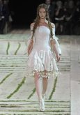 Sarah Burton dla McQueen'a