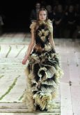 Sarah Burton dla McQueen'a
