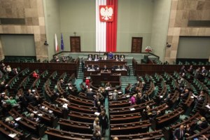 Sejm uchwalił ustawę o leczeniu niebezpiecznych przestępców 