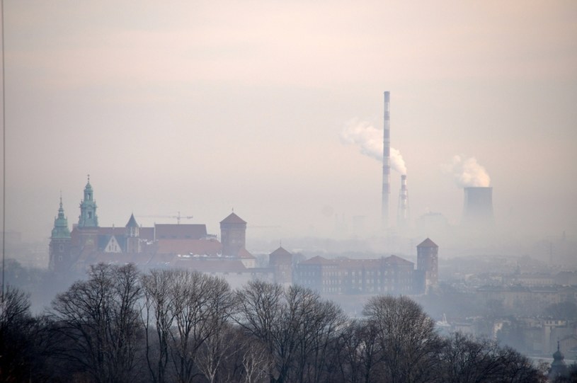 Krakowski Alarm Smogowy Wymiana pieców zajmie 50 lat Wydarzenia w