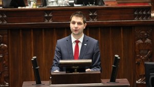 SP przygotowała projekt uchwały powołującej komisję konstytucyjną