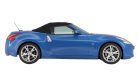 Sportowy kabriolet dla dwojga. Silnik ma 6 cylindrów, 3,7 l pojemności i aż 328 KM mocy. Prędkość maksymalna 250 km/h. Bagażnik 120 l, ceny od 203 550 zł.
