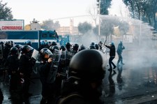 Starcia w Neapolu: 34 rannych, w tym 28 policjantów