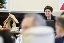 ​"Super Express": Beata Szydło przyznała ministrom wysokie nagrody