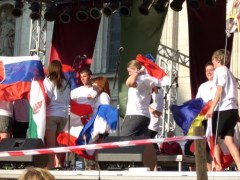 Taniec z flagami podczas ceremonii zamknięcia. Więc to już koniec? :(