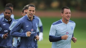 Terry czy Ferdinand? Któryś z nich nie zagra na Euro