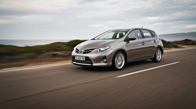 toyota auris ceny #3