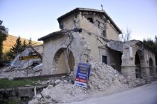 Trzęsienie ziemi we Włoszech. Ponad 4 tys. osób bez dachu nad głową