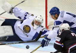 USA - Kazachstan 3-2 w hokejowych MŚ