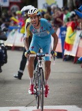 Vuelta a Espana: Aru wygrał po raz drugi 