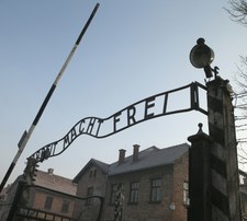 W październiku ruszy proces o znieważenie miejsca pamięci Auschwitz 
