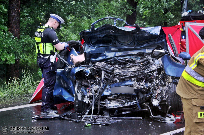 Strażacy po zderzeniu Audi Takie sytuacje to codzienność