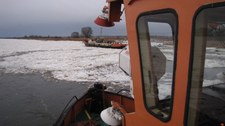 Warta opada, zagrożenie powodzią minęło