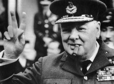 Winston Churchill. Opowieść o przywództwie w czasach mroku