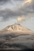 Wulkan Popocatepetl znów aktywny