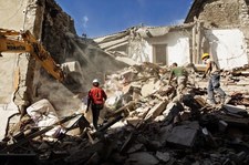 Wzrosła liczba ofiar trzęsienia ziemi we Włoszech