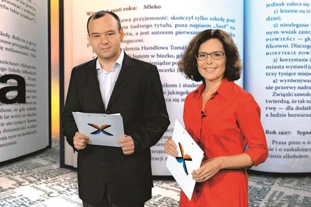 Michał Rusinek: Książka jest dobra na wszystko „ Xięgarnię” prowadzą Agata Passent i Mariusz Cieślik. Program przybliża widzom najnowszą literaturę polską i zagraniczną. /Mat. Prasowe