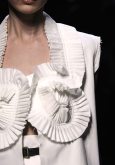 Yves Saint Laurent - detale - wiosna-lato 2010