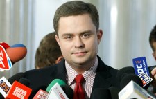 Znany poseł regularnie się maluje