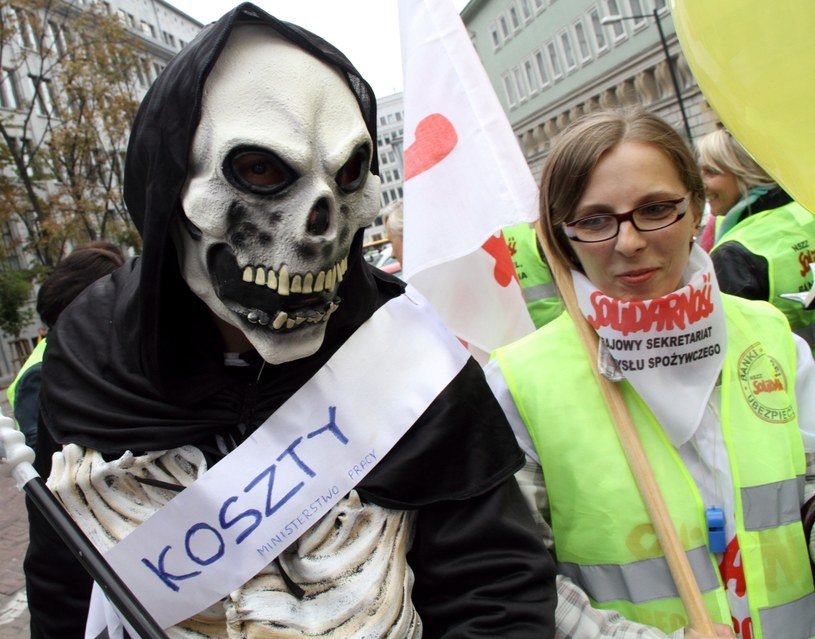 Zwi Zkowcy Protestuj W Warszawie Damy Dialogu Wydarzenia W