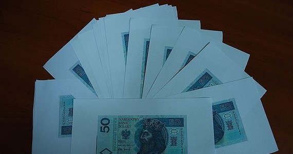 W Rzeszowie rozbito grupę, która fałszowała i wprowadzała w obieg banknoty o nominale 50 złotych. Zatrzymano 7 osób. Grozi im do 25 lat pozbawienia wolności.