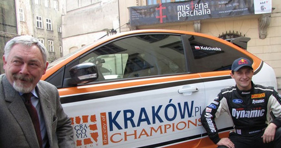 Znany kierowca rajdowy Michał Kościuszko będzie ambasadorem Krakowa. Samochód w barwach miasta i radia RMF FM pojawi się m.in. w Wielkiej Brytanii, Portugalii, Francji i Hiszpanii.