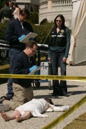 Zdjęcie ilustracyjne CSI: Kryminalne zagadki Las Vegas odcinek 9 "Grissom przeciwko Volcano"