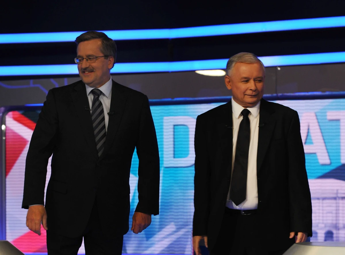 4 lipca rozstrzygnie się, kto zostanie prezydentem Polski. Na karcie wyborczej znajdą się tylko dwa nazwiska: Jarosław Kaczyński i Bronisław Komorowski. Już teraz zagłosuj w sondzie "Na kogo oddasz głos w niedzielę?"