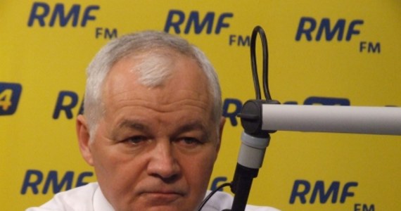 "Będzie ustawa o efektywności OFE i inne opłaty za zarządzanie funduszami" - zapowiada gość Kontrwywiadu RMF FM Jan Krzysztof Bielecki. "Ustawa o OFE to test na sprawność koalicji, czy po czterech latach ta koalicja jeszcze potrafi. W PSL-u jest wielu zwolenników wolnego wyboru miejsca na oszczędności emerytalne" - twierdzi.