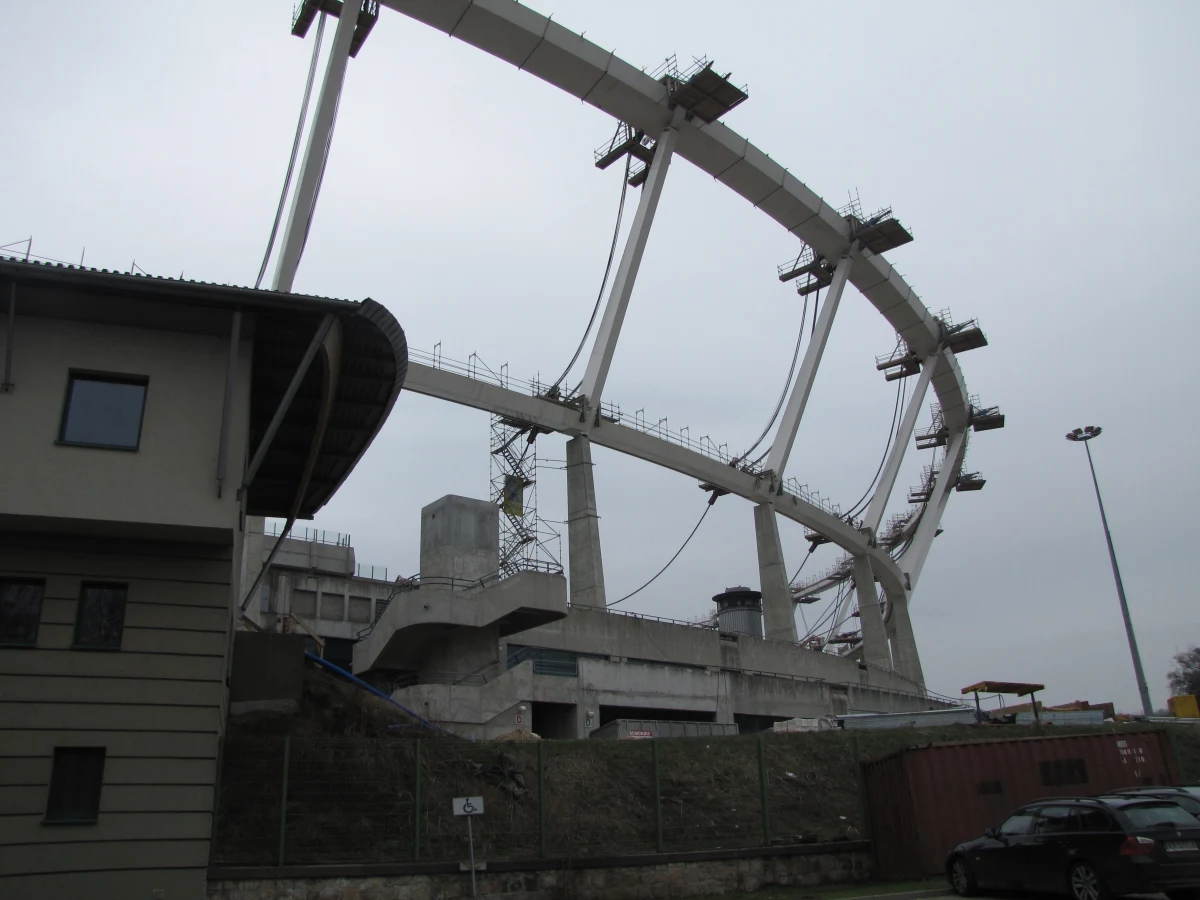 Po zakończeniu modernizacji kotła czarownic, na Stadionie Śląskim swoje mecze miałyby rozgrywać największe kluby z województwa śląskiego - ustalił nasz reporter Piotr Glinkowski.