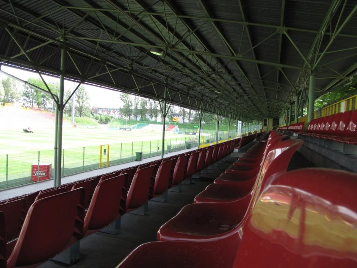 Władze piłkarskiego Śląska Wrocław odwołają się od decyzji wojewody o zamknięciu stadionu dla kibiców podczas najbliższego meczu z GKS-em Bełchatów. Aleksander Skorupa na wniosek dolnośląskiego komendanta policji zamknął na jedno spotkanie obiekty we Wrocławiu i Lubinie.