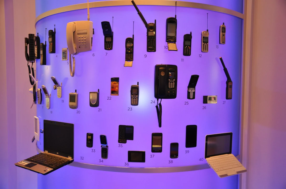 Już wkrótce aby zadzwonić nie będziesz musiał używać dotykowego ekranu, wystarczy, że o tym pomyślisz. Co jeszcze będą potrafiły smartfony? Przez najbliższe dwa dni będą o tym rozmawiać najwięksi producenci sprzętu oraz twórcy aplikacji na konferencji Uplinq w San Diego w Stanach Zjednoczonych. Jest tam także specjalny wysłannik RMF FM Paweł Świąder.